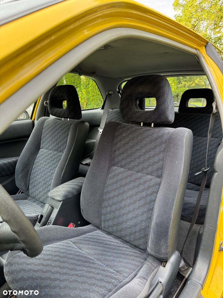 Honda Civic 1.4i S - 7