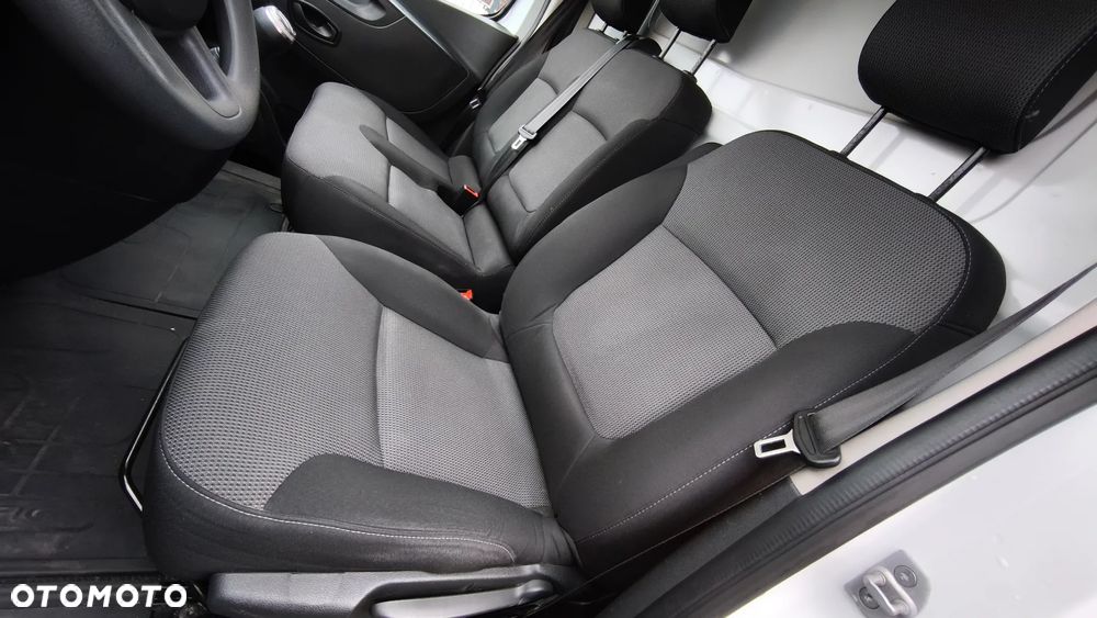 Renault Trafic L2H1 Euro6 - 24