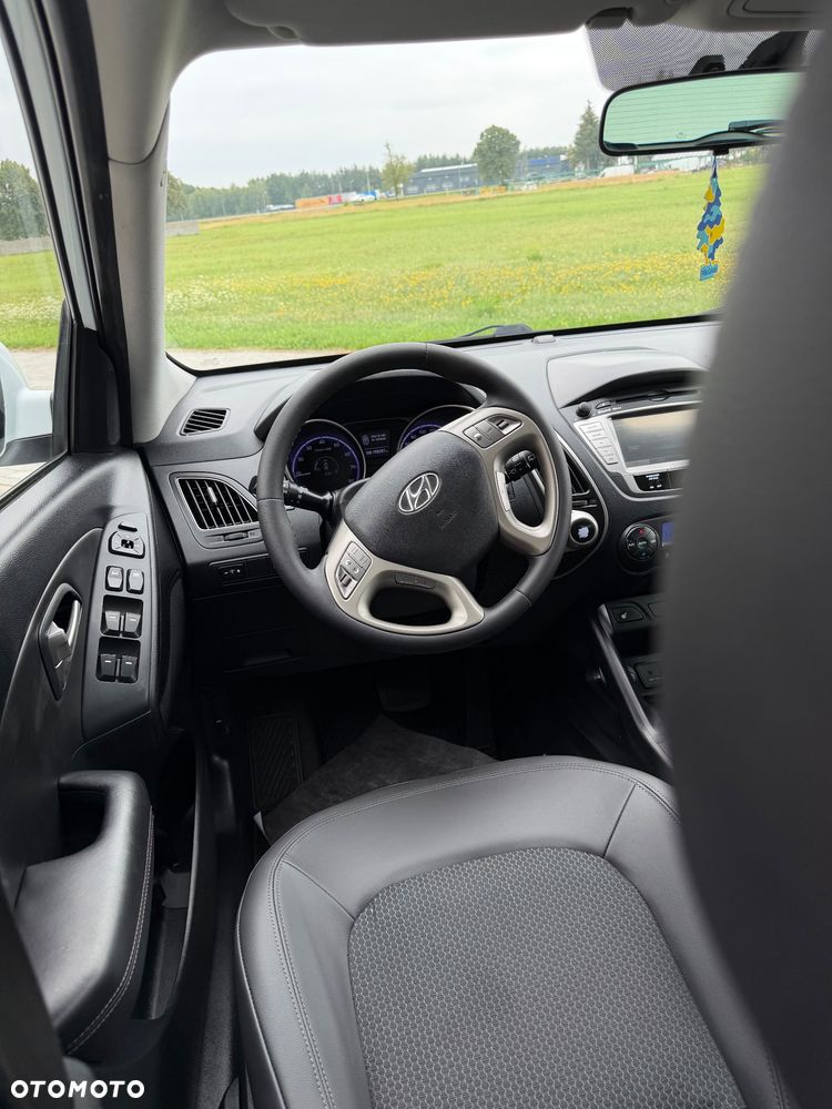 Hyundai ix35 2.0 Premium 2WD - 8