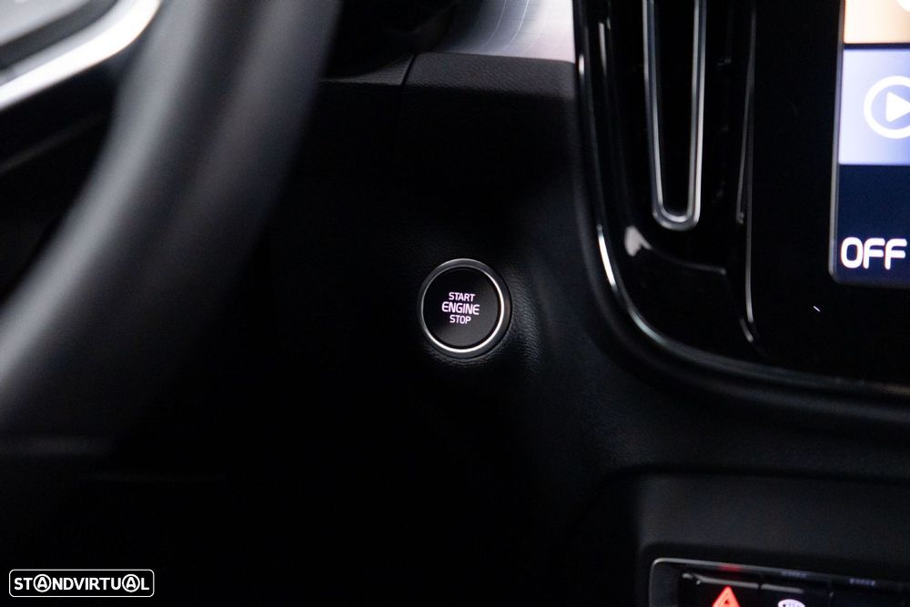 Volvo XC 40 1.5 T4 PHEV Inscription Expression - 28