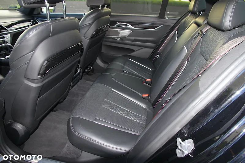 BMW Seria 7 750d xDrive - 15