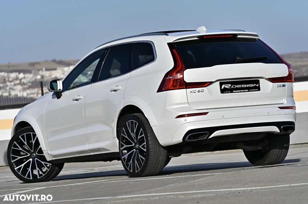 Volvo XC 60 D5 AWD Geartronic RDesign - 5