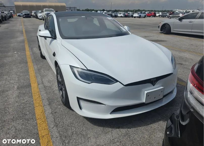 Tesla Model S AWD - 3