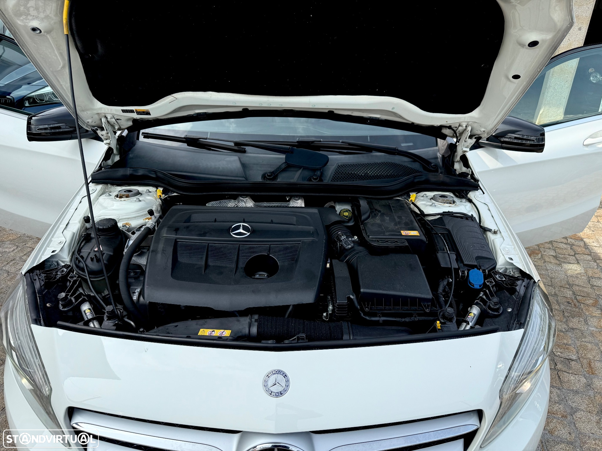 Mercedes-Benz A 180 CDI (BlueEFFICIENCY) Urban - 28