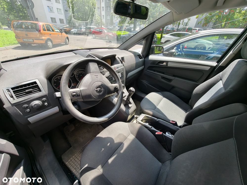 Opel Zafira 1.9 CDTI Cosmo - 2