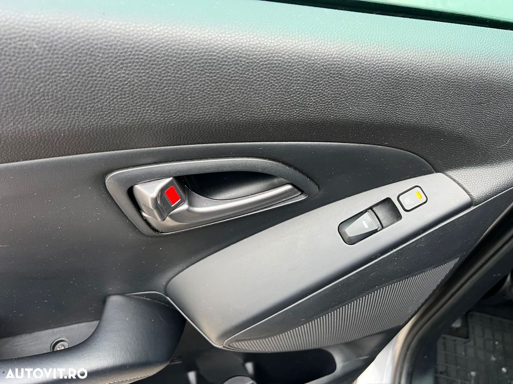 Hyundai ix35 1.7 CRDI 2WD GLS Style - 16