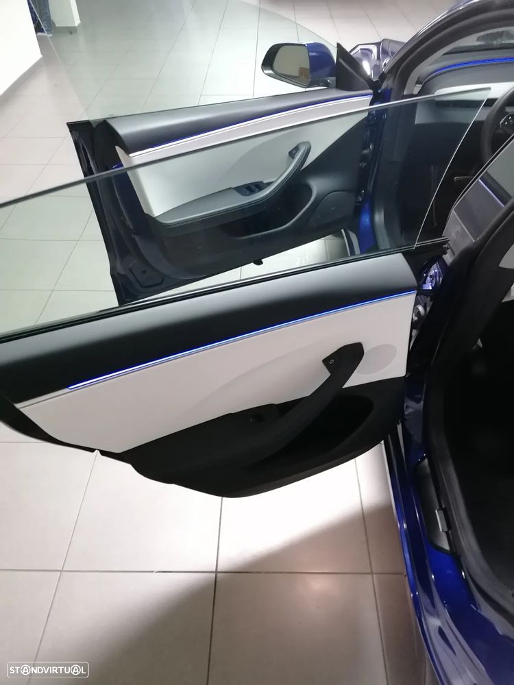Tesla Model 3 Tração Traseira - 13