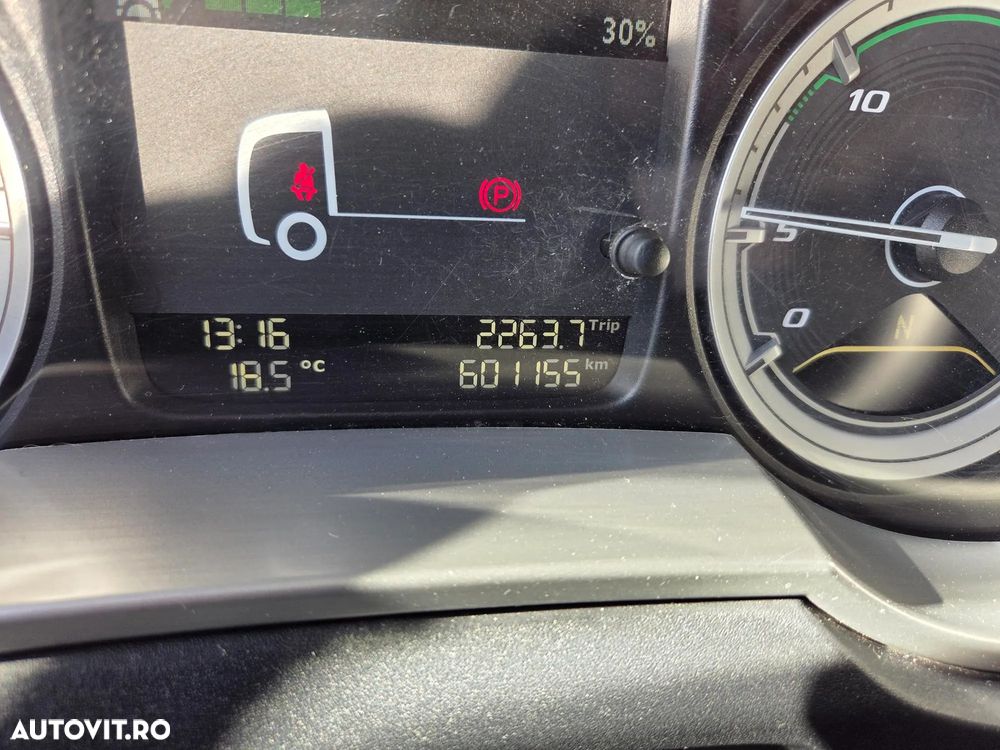 DAF XF530, 2018, 601.155km, KIT BASCULARE, AUTOMATA+INTARDER 6 trepte, FRIGIDER, XENON, Fuste laterale, Jante Aluminiu, Anv 315/80R22,5 80% OK, Goarne, girofaruri, rulat doar in GERMANIA, leasing 3 ani-rata leasing 3400 lei, CIV, PROMOTIE 22900 EUR+tva - 18