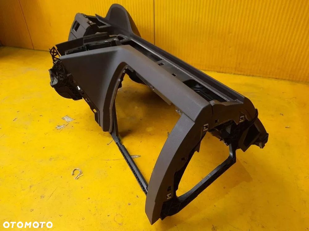 VW PASSAT B8 DESKA KONSOLA PASY AIR BAG - 3