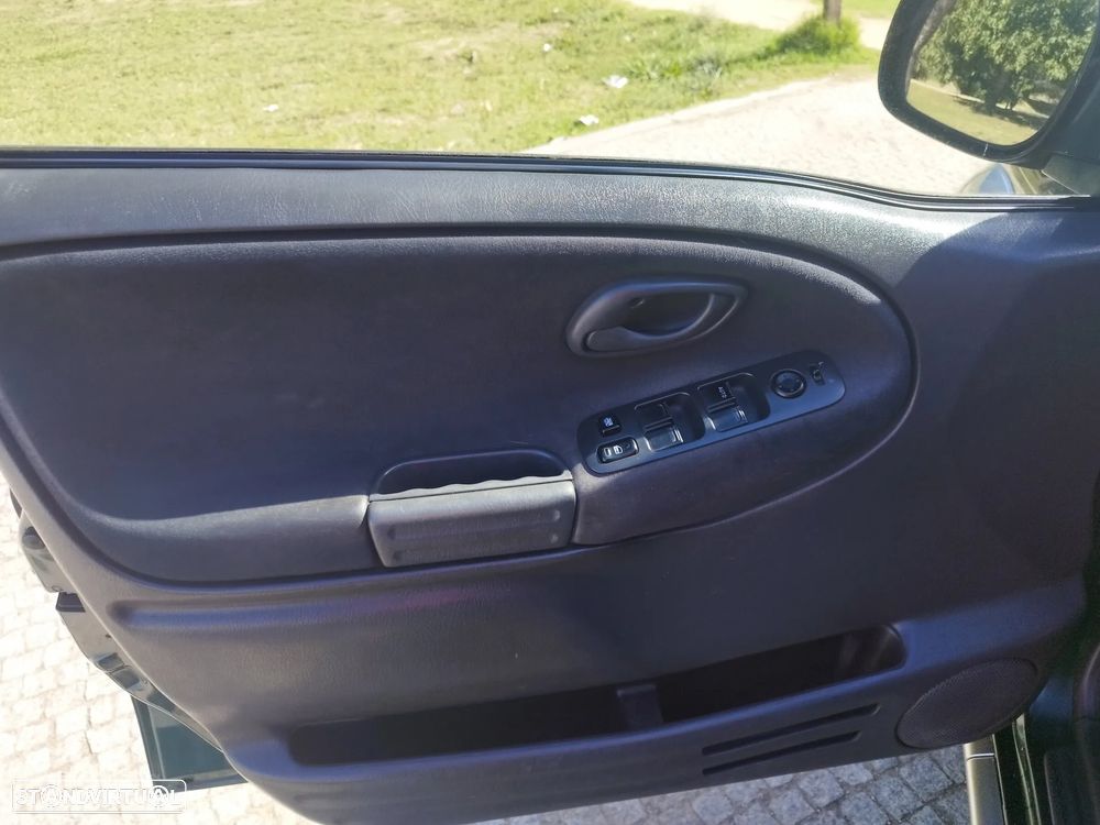 Suzuki Grand Vitara - 11