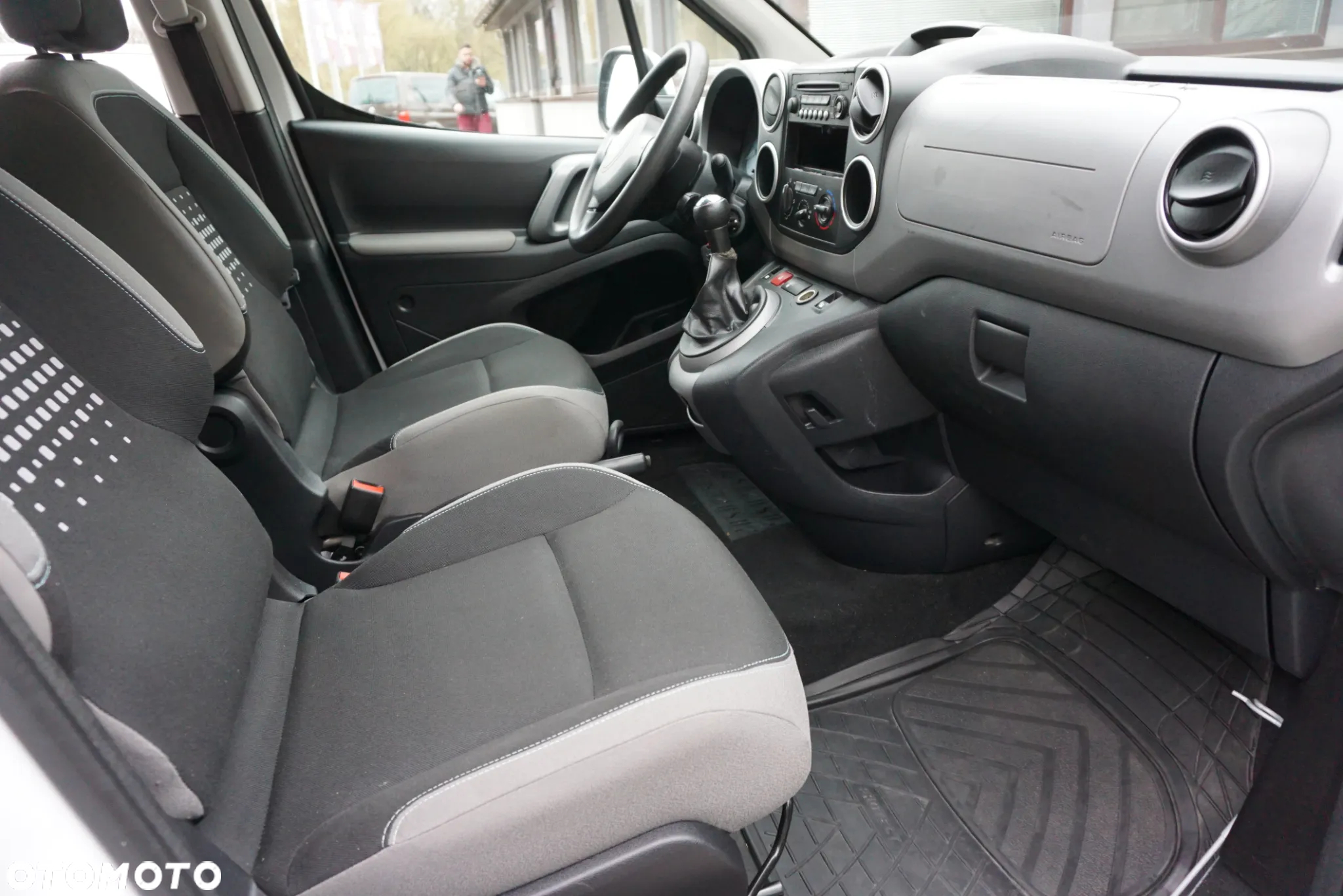 Citroën Berlingo Multispace BlueHDi 100 FEEL - 15