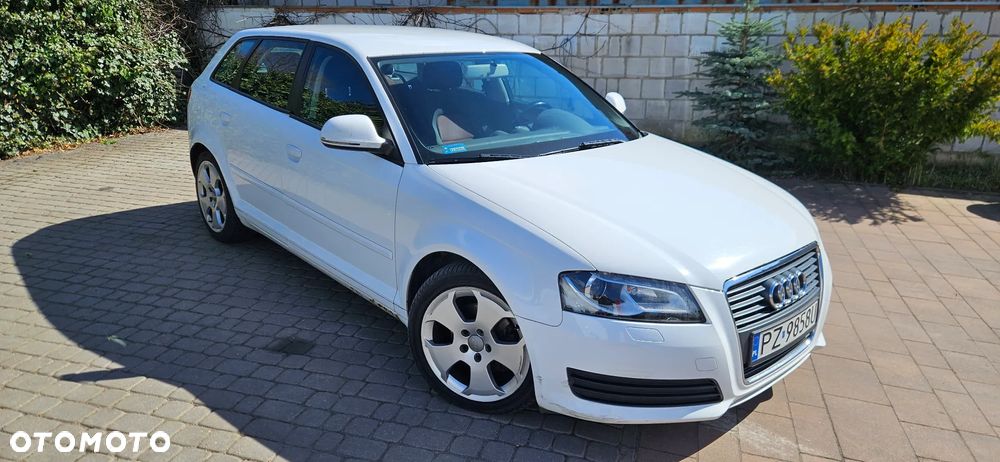 Audi A3 Sportback - 4