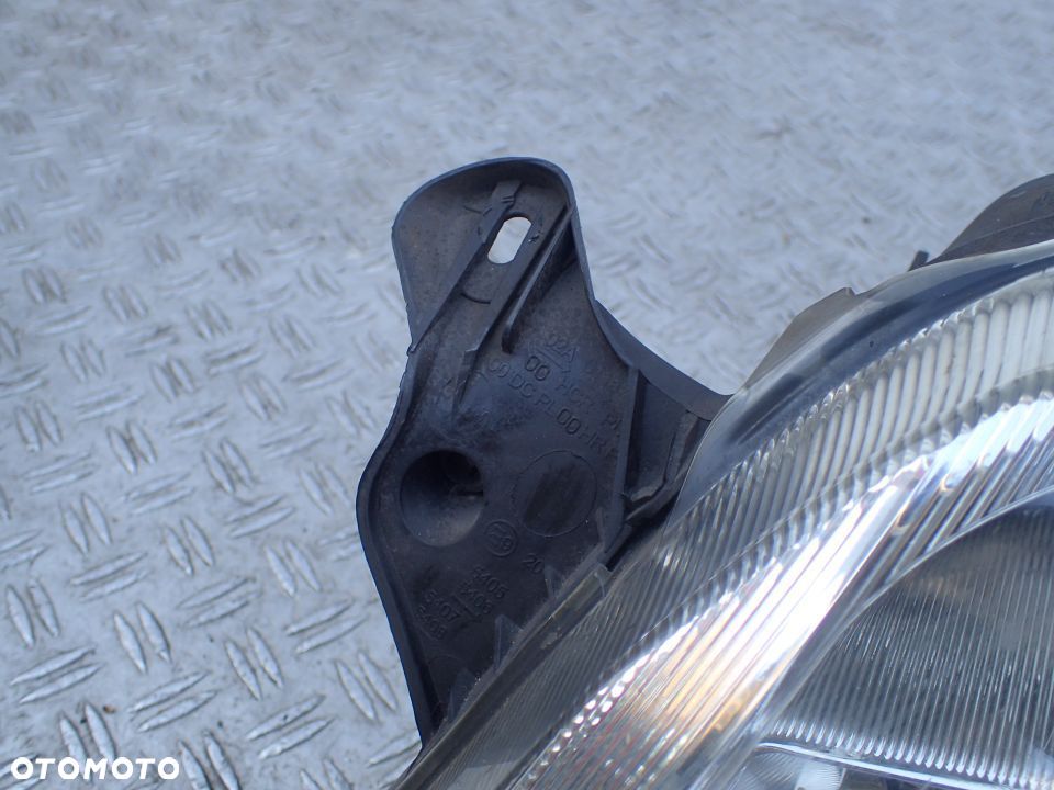 OPEL MERIVA A LAMPA LEWY PRZÓD EUROPA 93321052 RADOM - 2