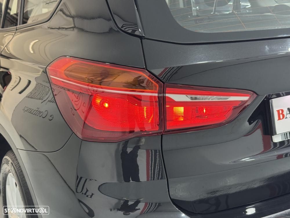 BMW X1 16 d sDrive Advantage - 20