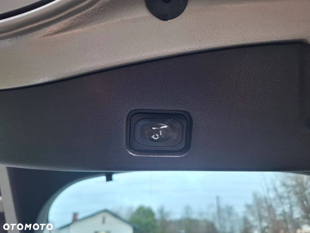 Ford Mondeo 2.0 TDCi Start-Stopp Titanium - 31