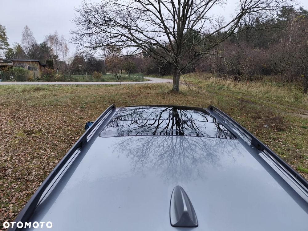 BMW Seria 5 525d xDrive - 18