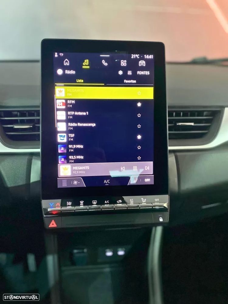 Renault Captur 1.0 TCe Exclusive Bi-Fuel - 25