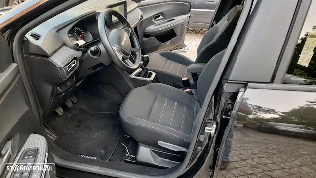 Dacia Jogger 1.0 ECO-G SL Extreme 7L Bi-Fuel - 4