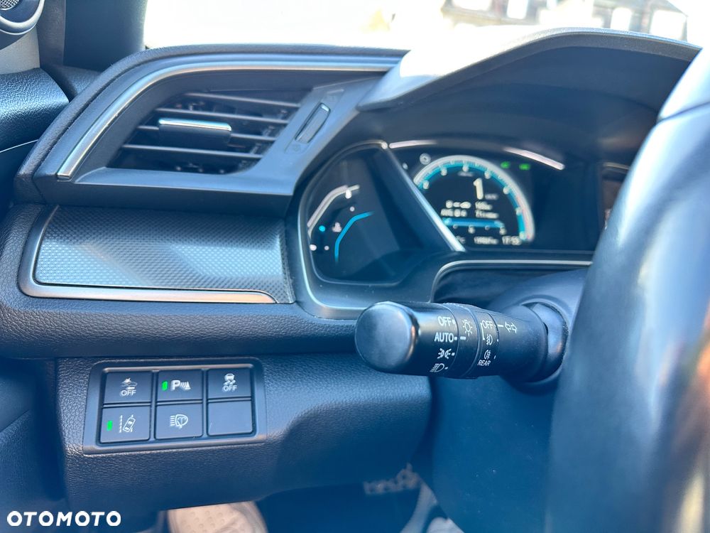 Honda Civic 1.5 T Sport (Navi) - 18