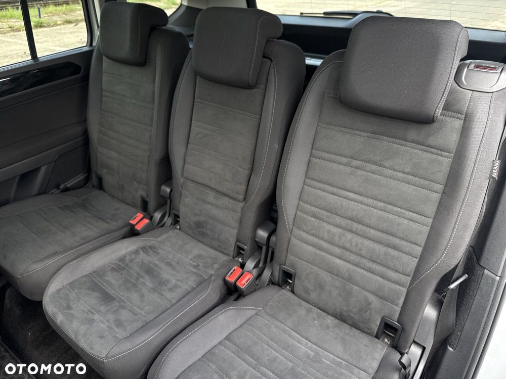 Volkswagen Touran 1.5 TSI EVO Highline DSG - 30