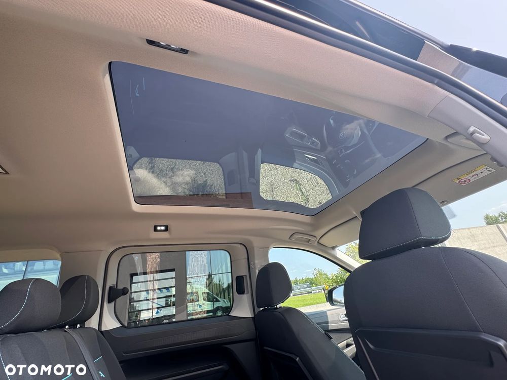 Ford Tourneo Connect - 18