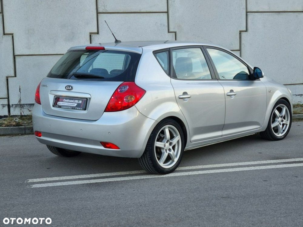 Kia Ceed 2.0 Optimum + - 9