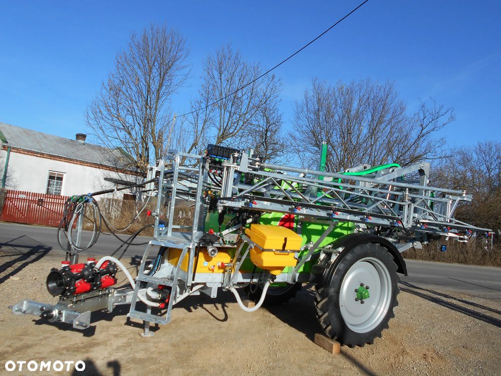 Opryskiwacze przyczepiane/ciągane/TOLMET/Model: BRUNO/pojemność zbiorników: 1000l-2500l/szerokość lancy:12m/14m/15m/16m/18m/zbiornik do mycia rąk/zbiornik do mycia układu/ DARMOWY TRANSPORT - 7