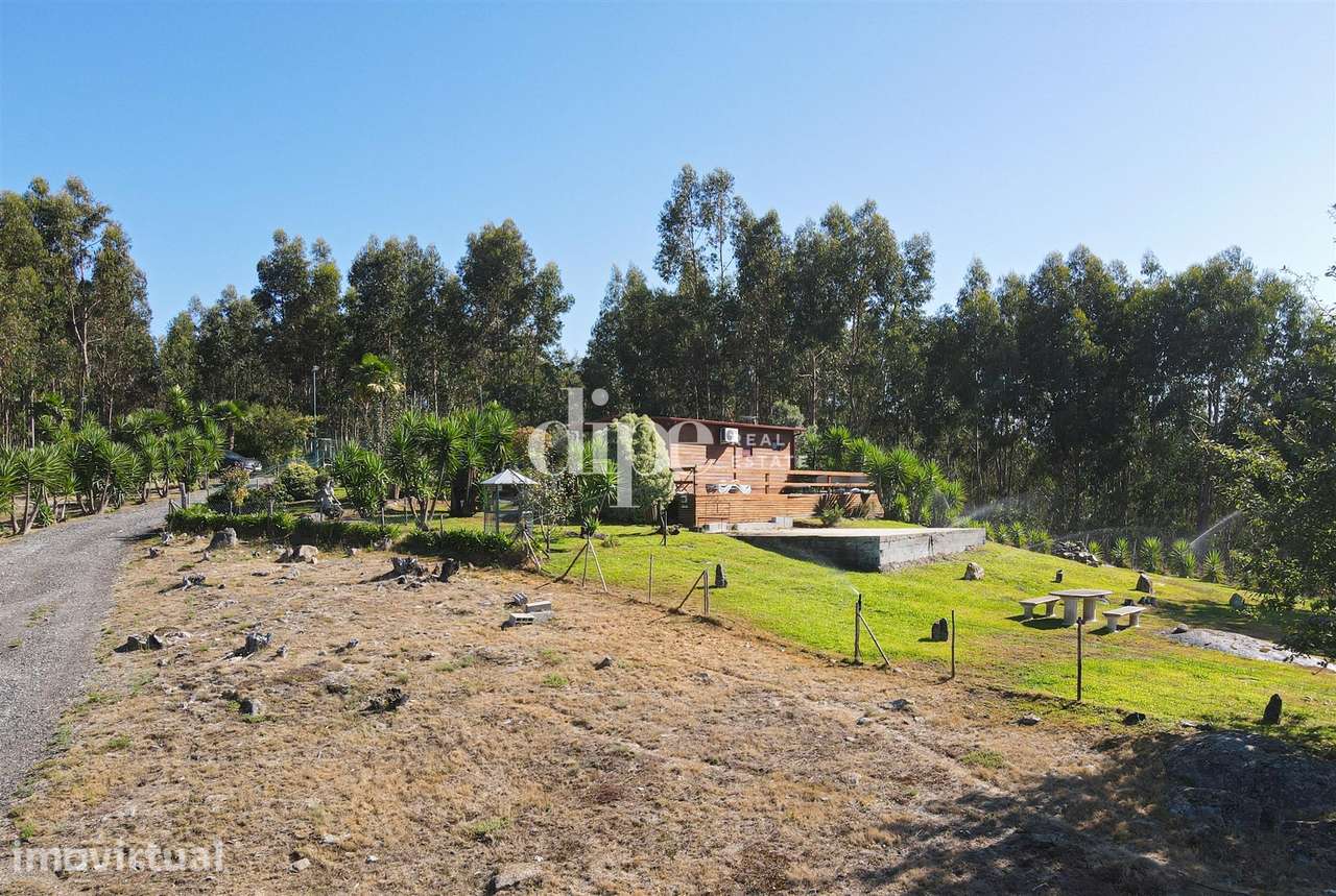 Quinta com mais de 14.000 m2 em Fafe - Grande imagem: 2/12