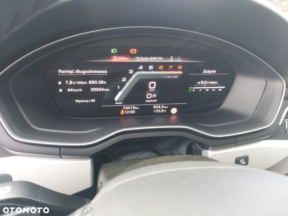 Audi A4 Avant 40 TFSI S tronic - 19