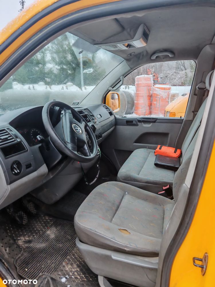 Volkswagen Transporter 2004 photo 2