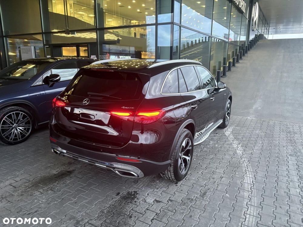 Mercedes-Benz GLC - 6