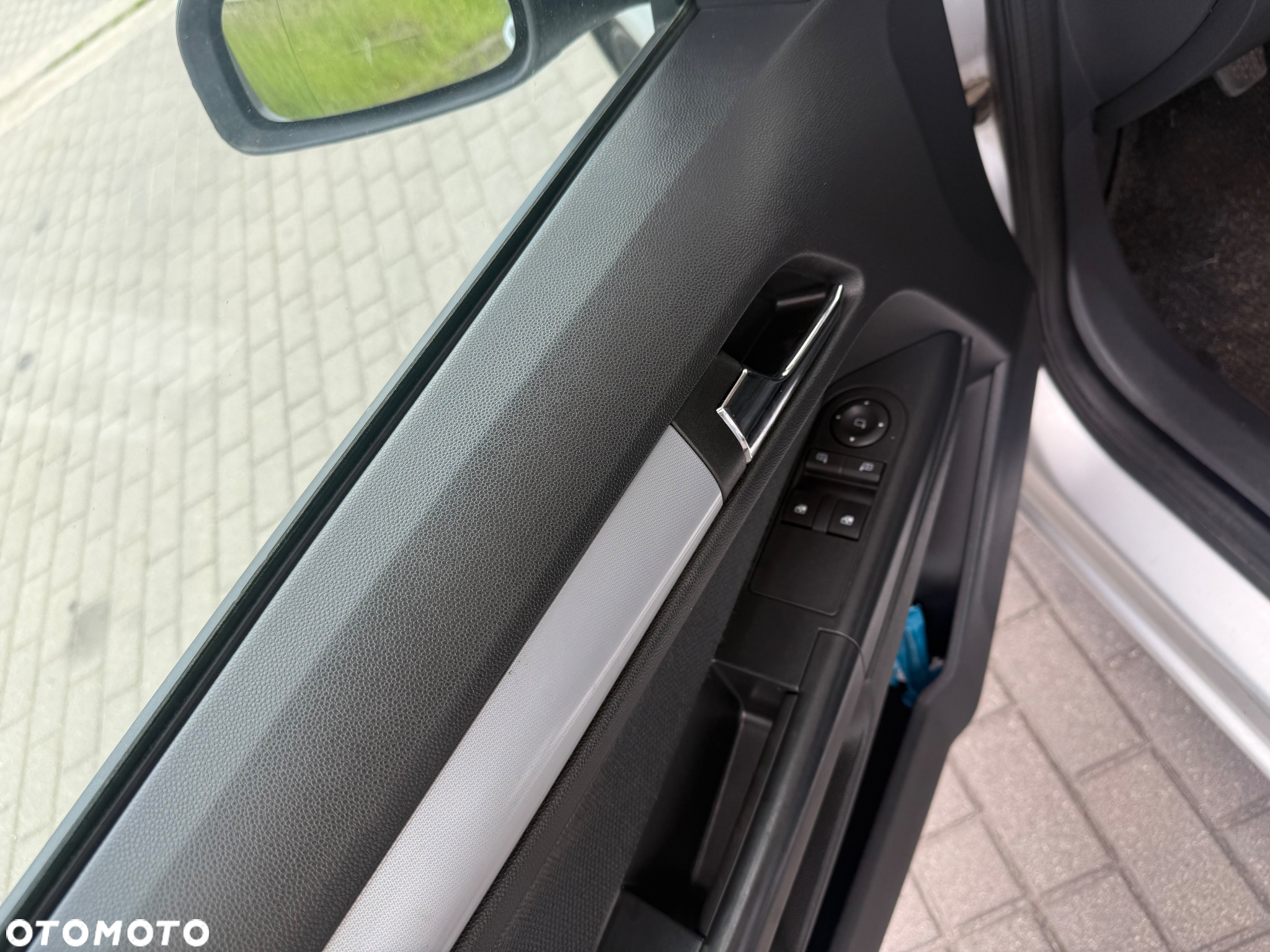 Opel Astra III 1.7 CDTI Cosmo - 11