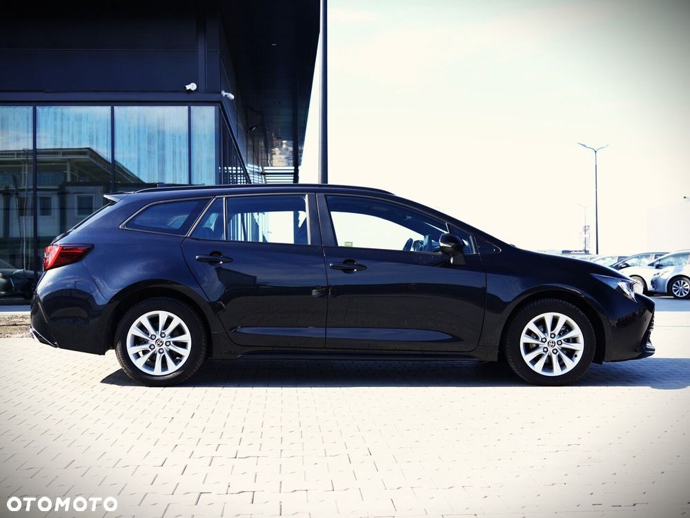 Toyota Corolla 1.8 Hybrid Comfort - 3