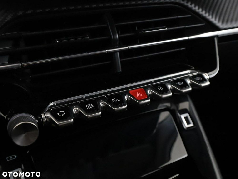 Peugeot 2008 1.5 BlueHDi Allure S&S - 28