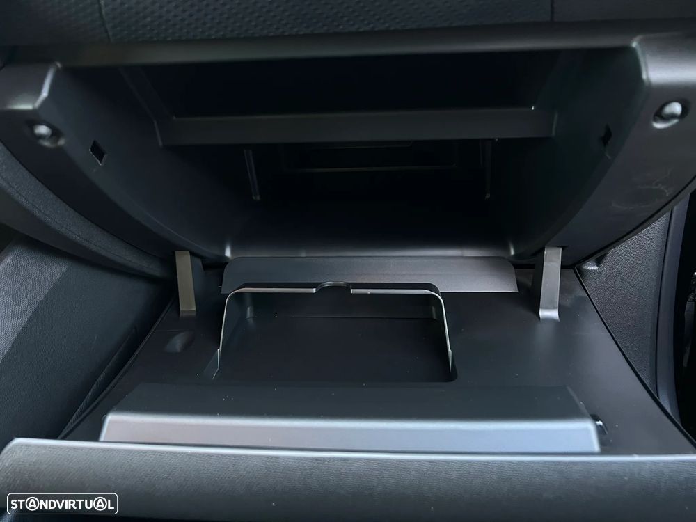 Citroën C4 X 1.2 Hybrid Plus e-DSC6 - 30