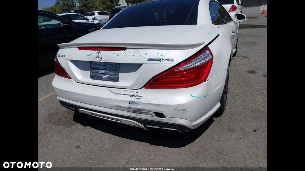 Mercedes-Benz SL 63 AMG - 9