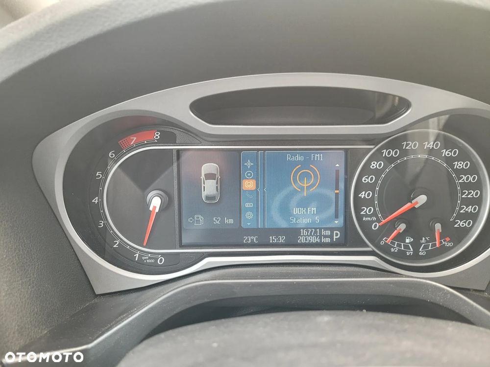 Ford S-Max 2.3 Titanium - 16