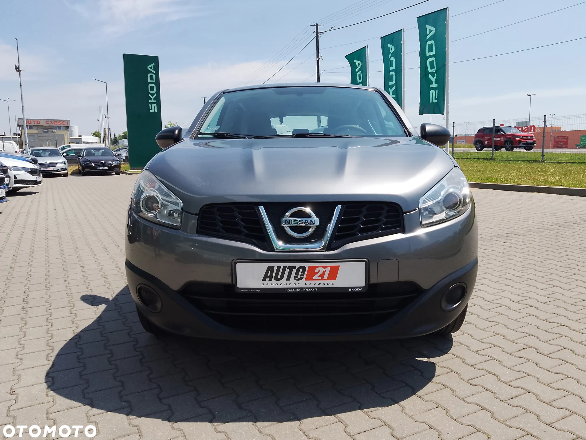 Nissan Qashqai - 2
