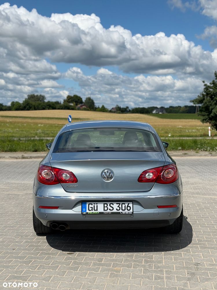 Volkswagen Passat 1.8 TSI Individual - 13