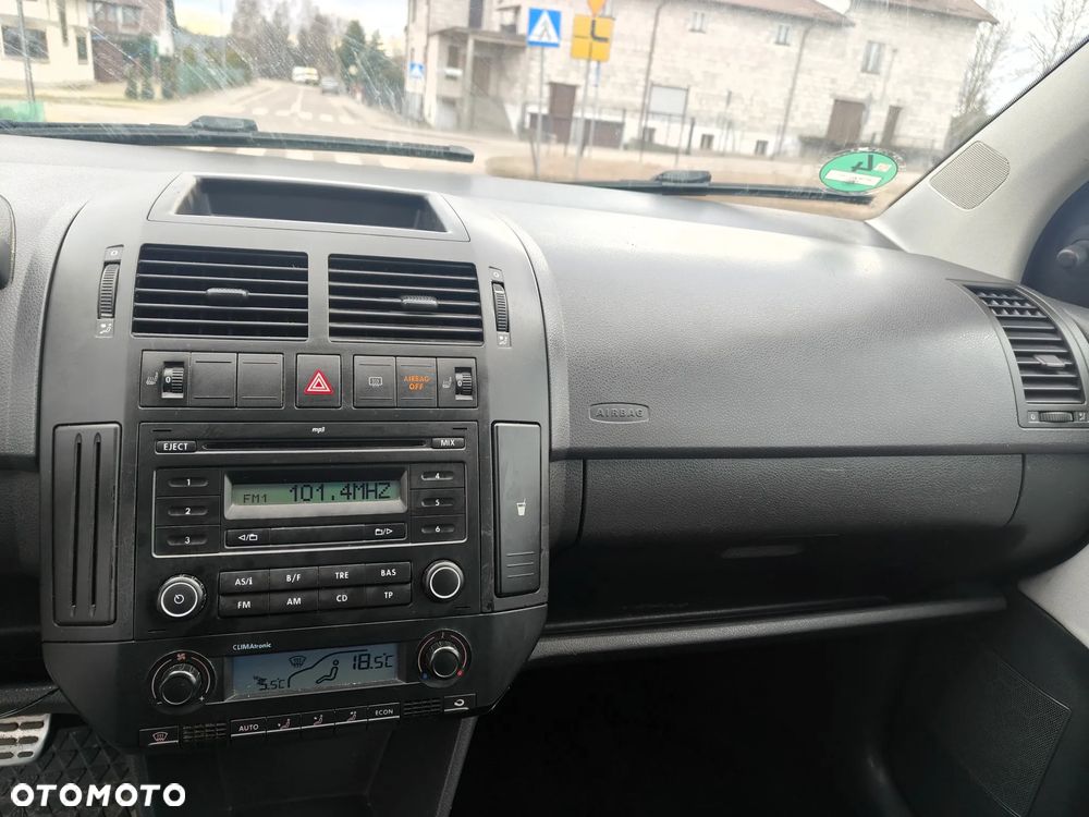 Volkswagen Polo 1.4 CrossPolo - 27