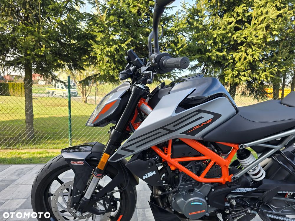 KTM Duke - 25