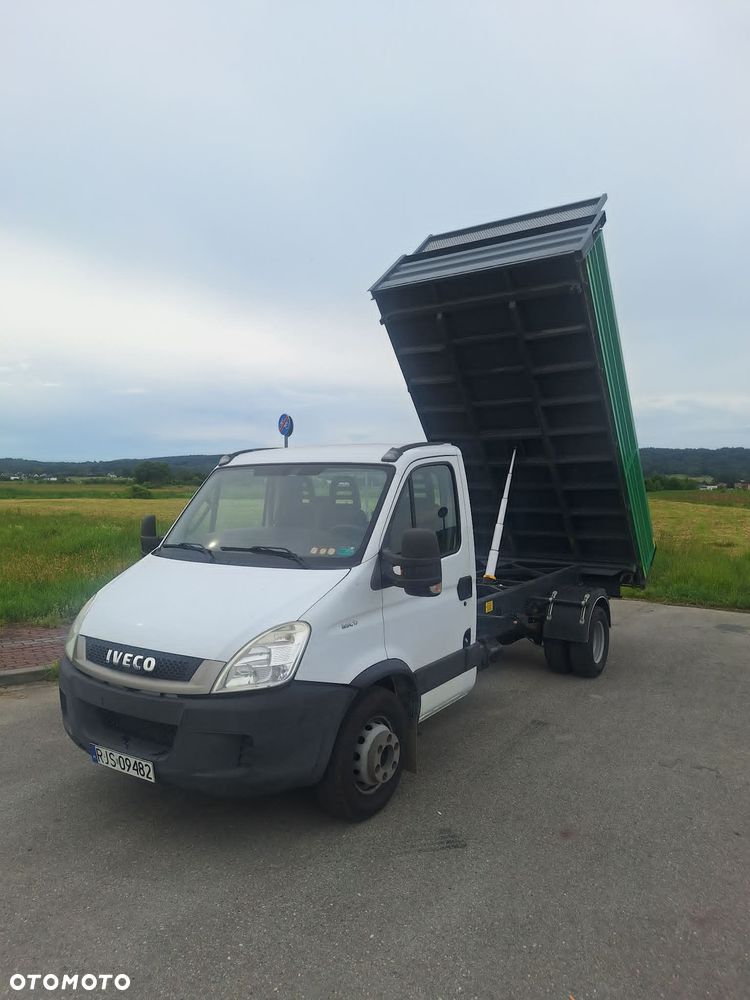 Iveco DAILLY - 22