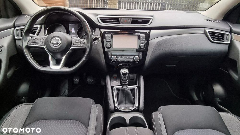 Nissan Qashqai - 14