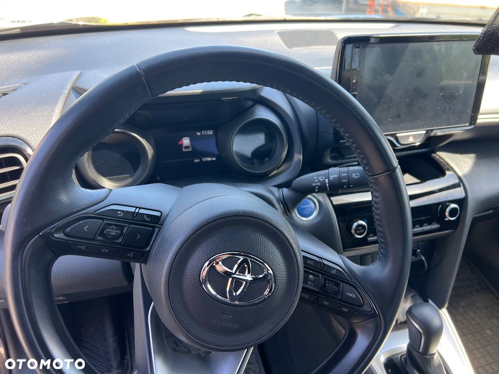 Toyota Yaris - 8