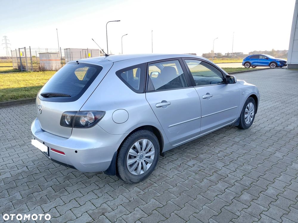 Mazda 3 1.6 Sport Active - 4