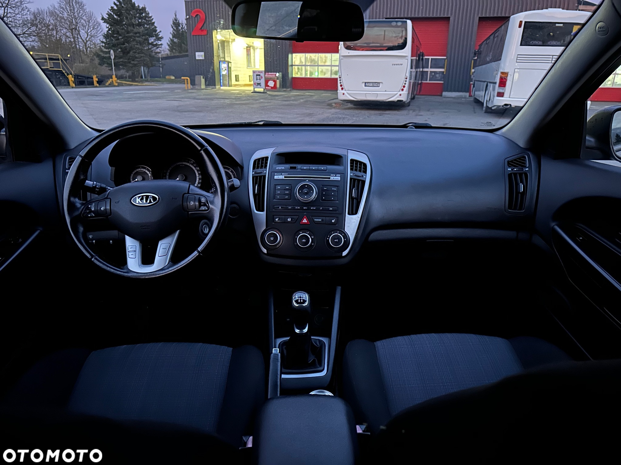 Kia Ceed - 3