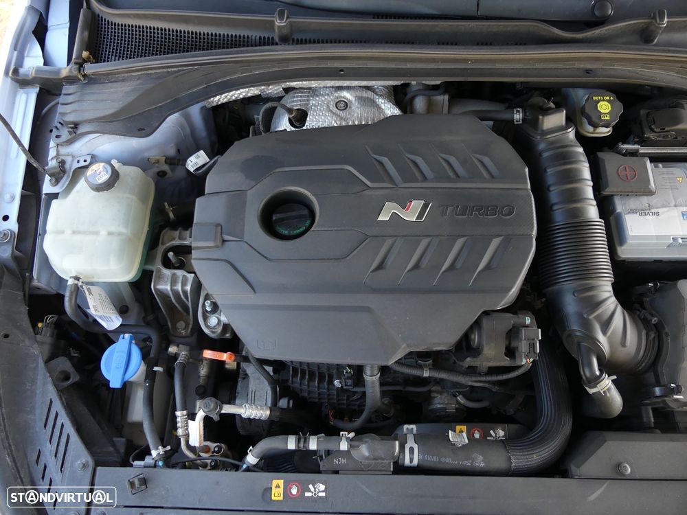Hyundai i30 N 2.0 T-GDi Performance Pack - 32