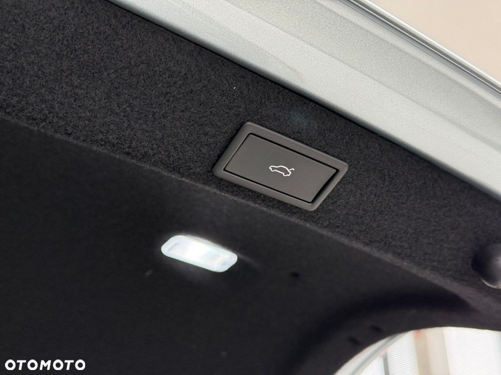 Skoda Superb 2.0 TDI SCR 4x4 Sportline DSG - 28