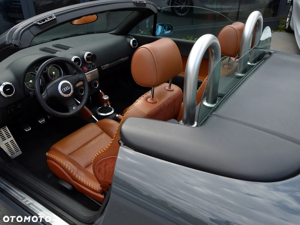 Audi TT Coupé 1.8T Quattro - 8