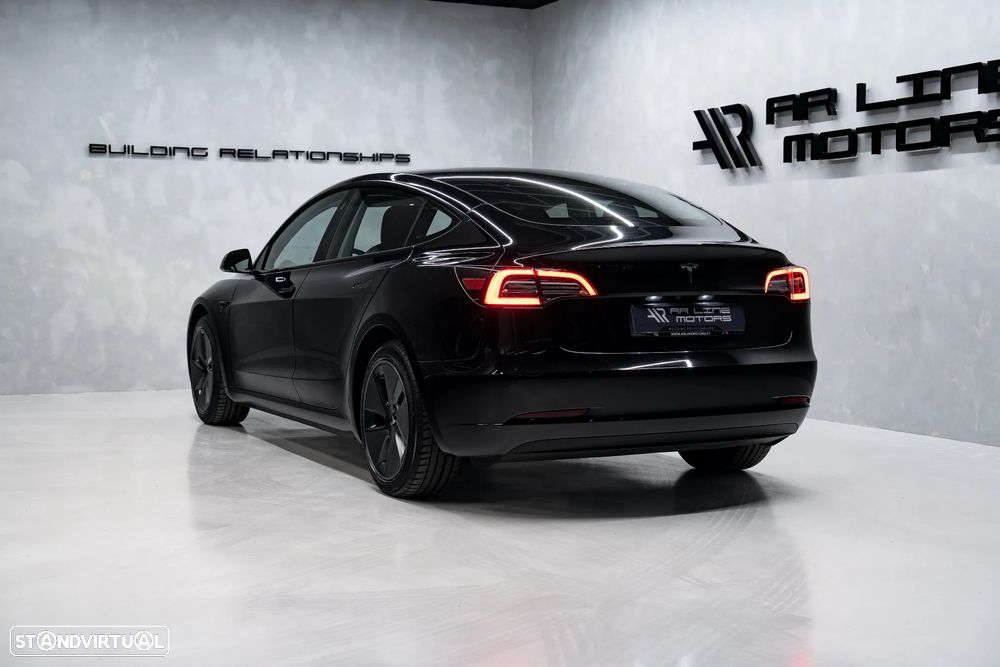 Tesla Model 3 Standard Range Plus RWD - 11